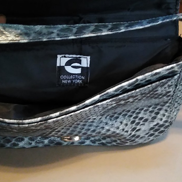 N Y Collection - Picture 7 of 7